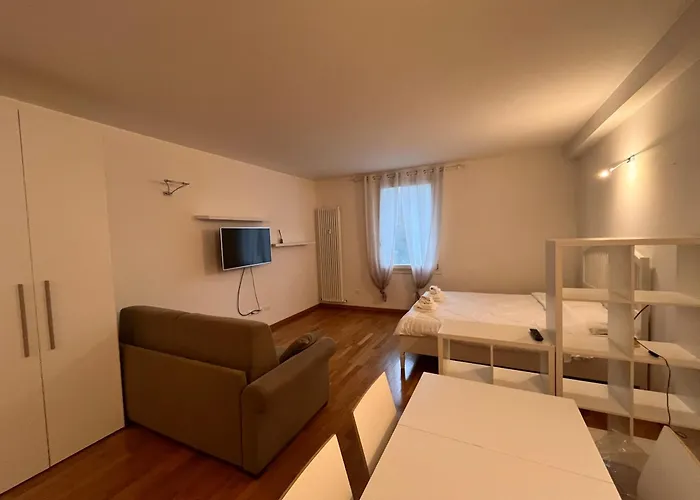 Convent Palace بولونيا