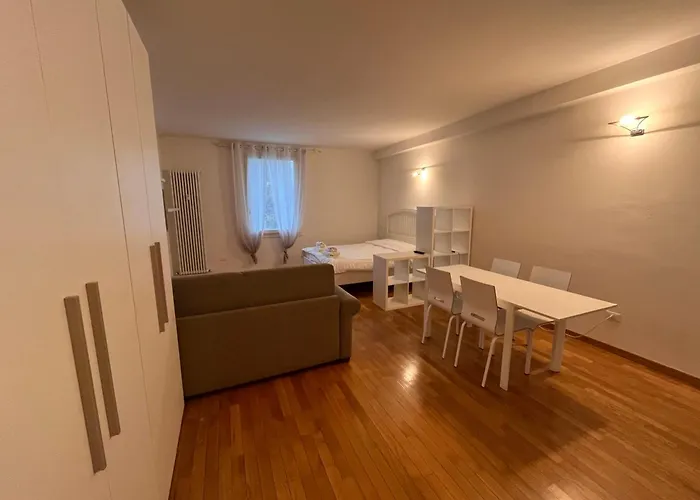 Convent Palace Apartman *